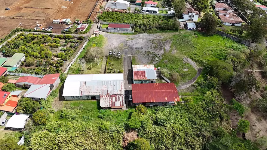 Venta Lote para Inversión Residencial y Comercial Santo Domingo Heredia - Imagen 3