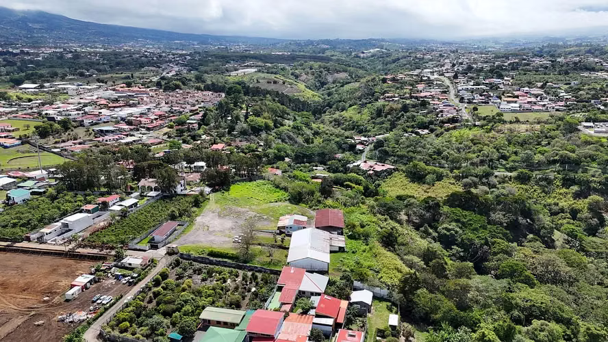 Venta Lote para Inversión Residencial y Comercial Santo Domingo Heredia - Imagen 4