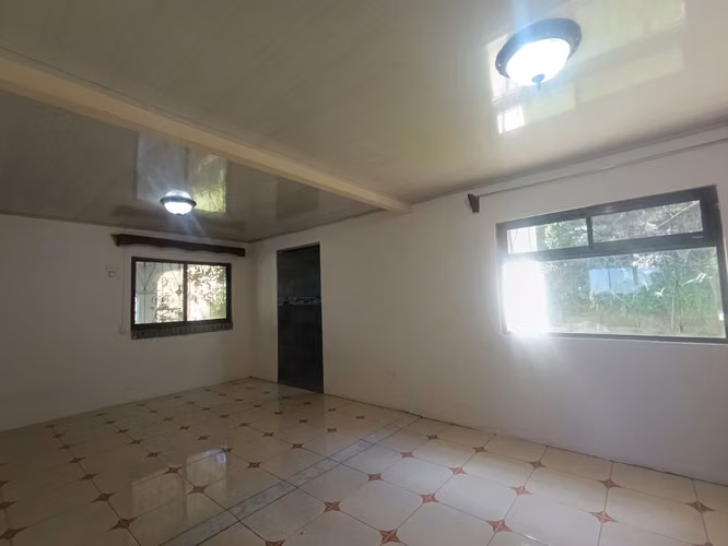 Alquiler de  Casa en Grecia -San Luis con servicios inclidos
