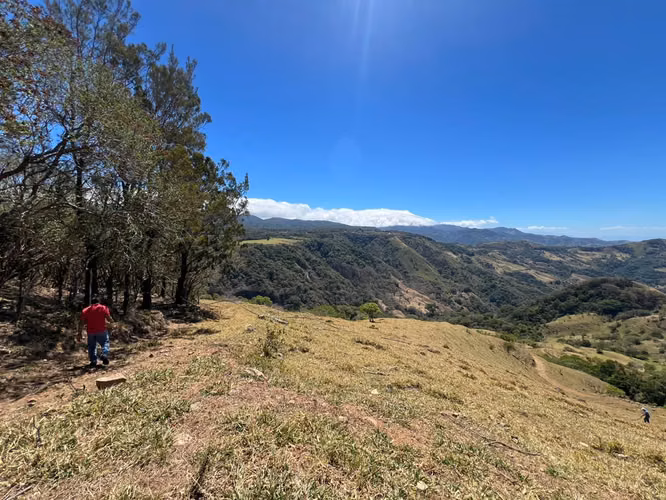 Vendo Hermoso Lote Santa Elena de Monteverde