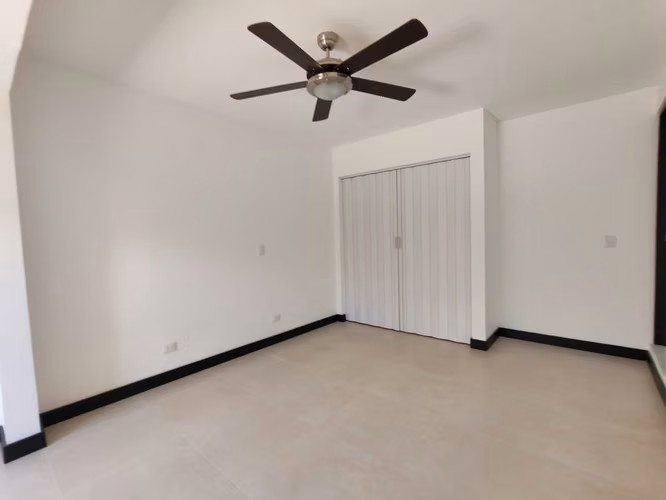 ALQUILER DE APARTAMENTO EN POZOS DE SANTA ANA INCLUYE SERVICIOS - Imagen 7
