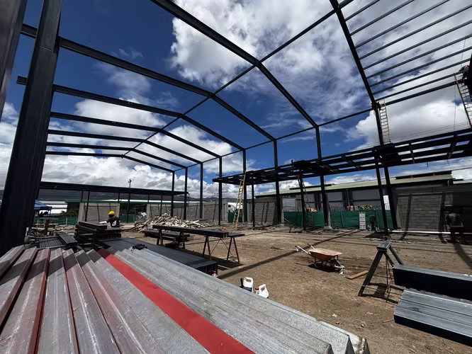 Bodega industrial y comercial Cartago Tejar 1500m2 nueva