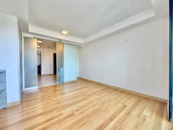 MODERNO APARTAMENTO CON LÍNEA BLANCA EN TORRE CONDOMINAL EN BARREAL DE HEREDIA - Imagen 20