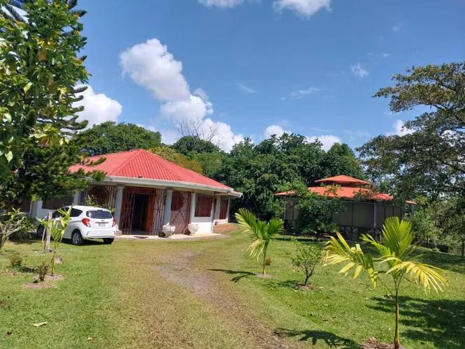 Venta de casa en Guápiles de una planta, en Limón, Costa Rica - Imagen 4