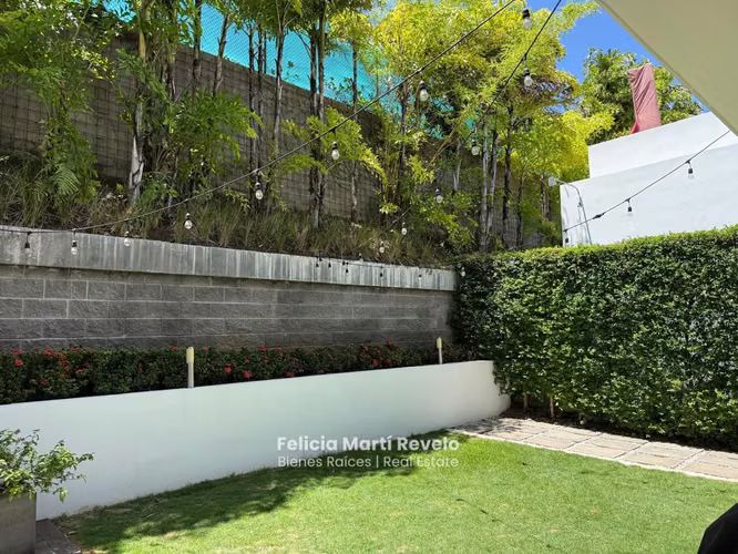 VENTA – Casa de Lujo con Acabados Premium en Condominio en Pozos de Santa Ana - Imagen 7