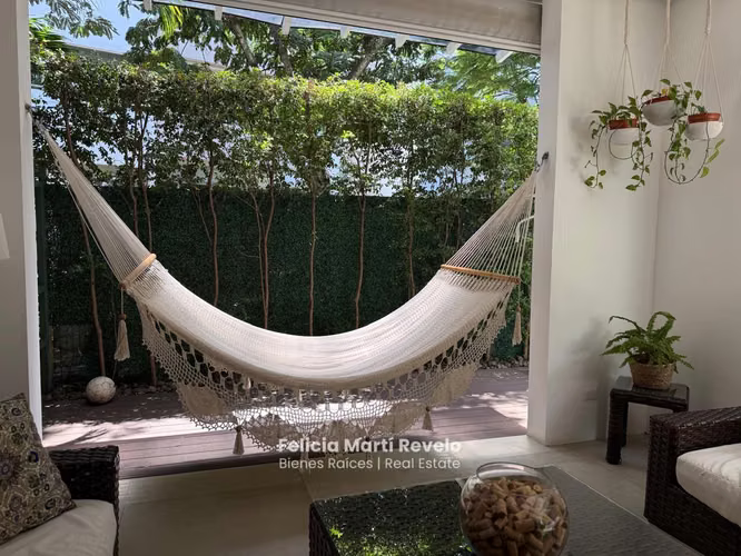 VENTA – Casa de Lujo con Acabados Premium en Condominio en Pozos de Santa Ana - Imagen 5