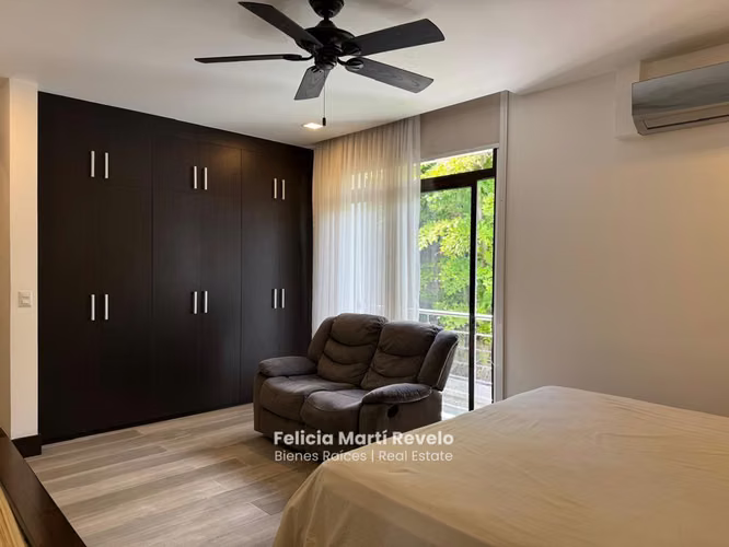 VENTA – Casa de Lujo con Acabados Premium en Condominio en Pozos de Santa Ana - Imagen 15