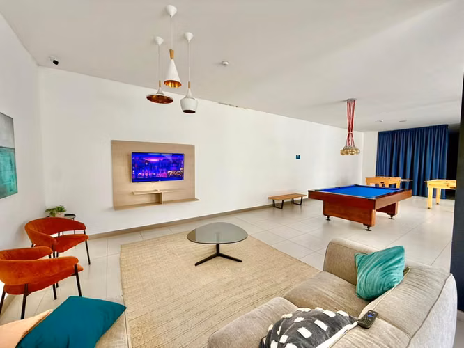 SE VENDE CASA EN CONDOMINIO BLUE – LOS ARCOS, CARIARI, BELÉN.