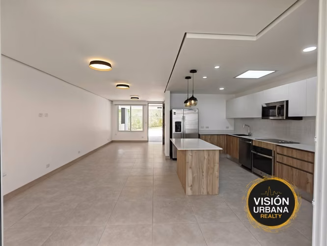 3-Bedroom House with Appliances in La Vita Condominium