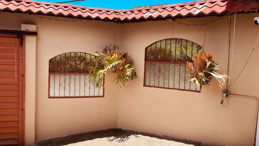 Venta de casa en El Porvenir de Desamparados