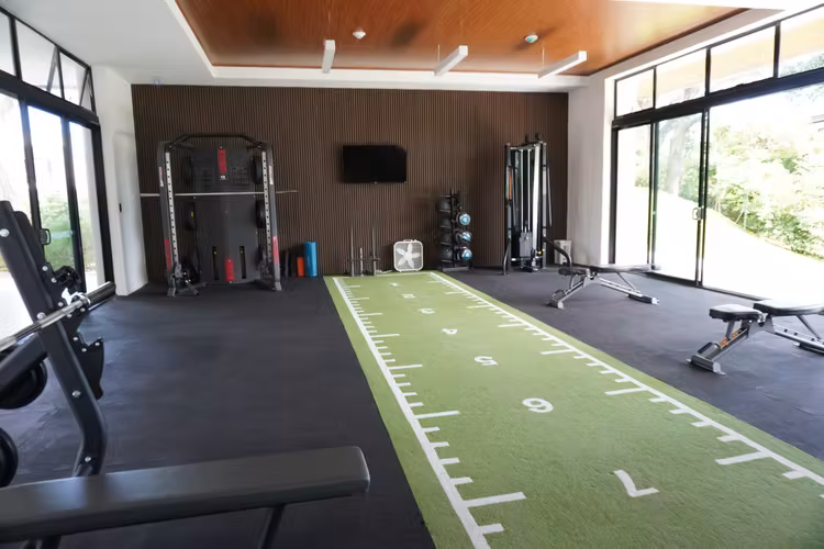 Casa moderna en alquiler en Lindora | 3 habitaciones y piscina | $2,500 - Imagen 18