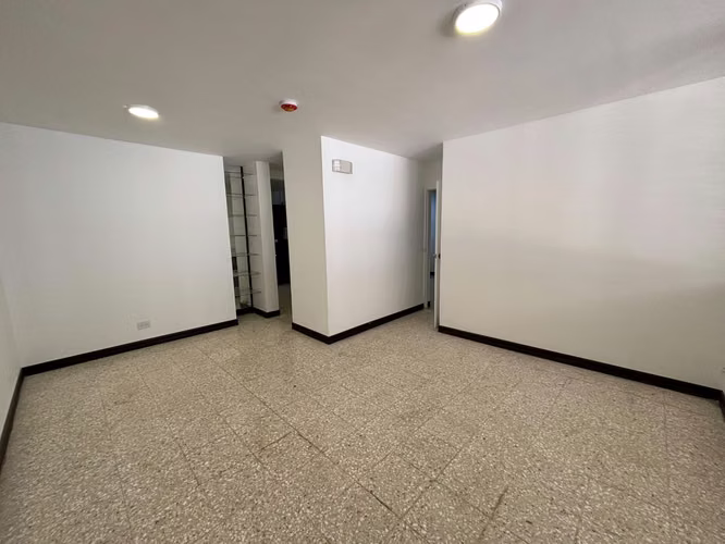 Alquiler de Apartamento en LOS YOSES - Imagen 2