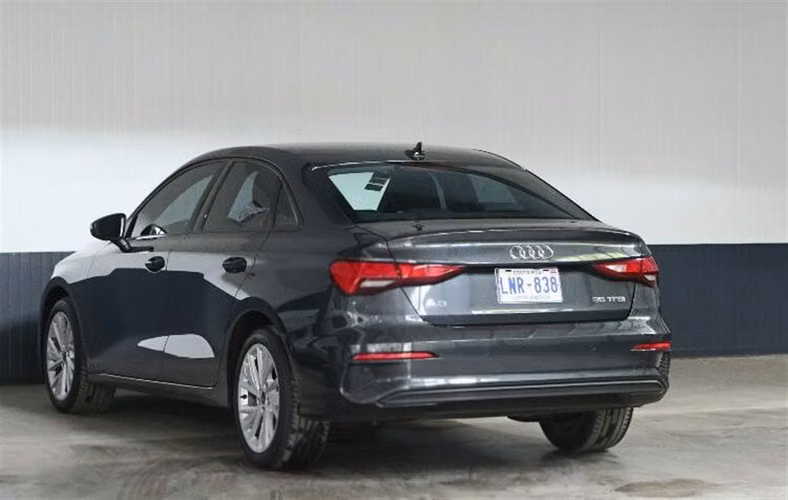 AUDI A3 2023 AUTOMÁTICA GASOLINA GRIS