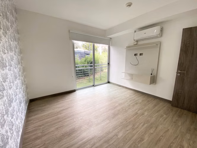Apartamento en Alquiler Escazú | 2 Habitaciones | 2 Parqueos | Línea Blanca