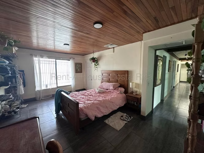 Venta de Propiedad Comercial de Uso de Suelo Mixto en Belén-La Ribera, Heredia. 26-2135