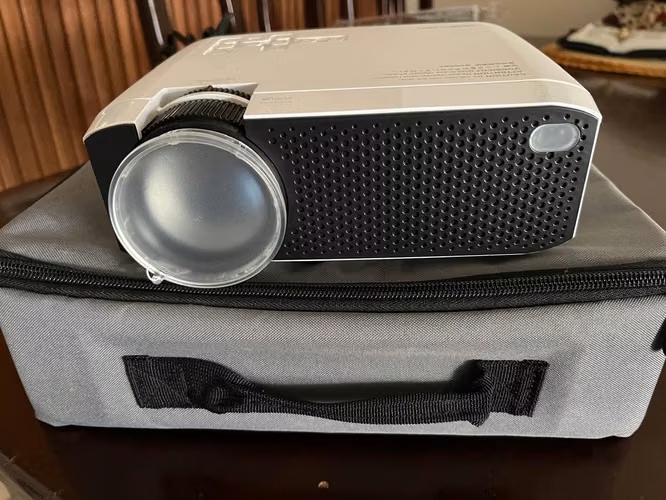 Se vende Mini proyector