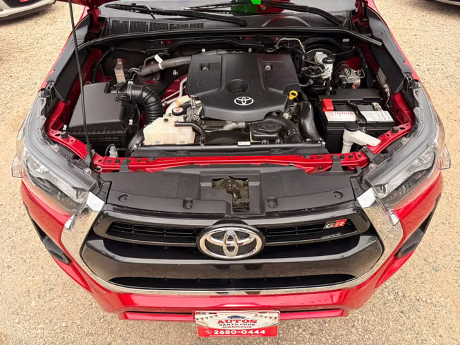 TOYOTA HILUX SRV-2024-AUTO-TDI- - Imagen 8