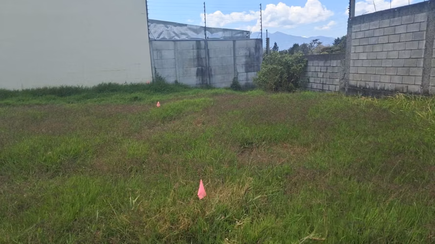 Venta terreno residencial Santo Domingo Heredia