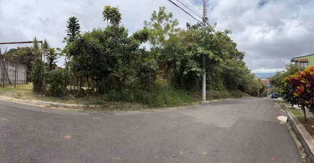 TERRENO AMPLIO!!! SAN RAFAEL HEREDIA - Imagen 9