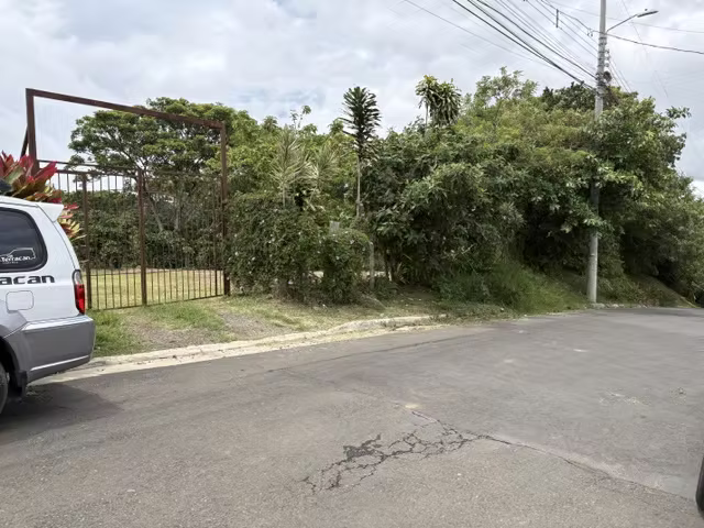 TERRENO AMPLIO!!! SAN RAFAEL HEREDIA - Imagen 4