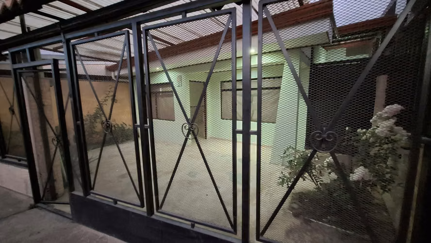 Rental house in Aguacaliente de Cartago