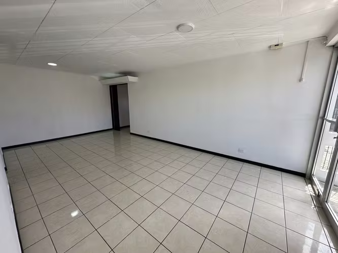 Apartamento en Moravia - Imagen 9
