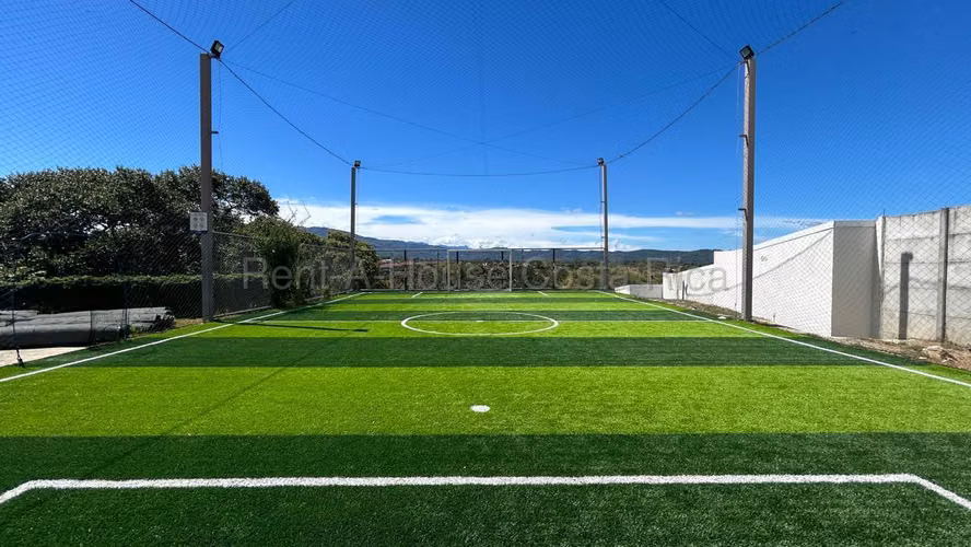 Hermosa Casa en Condominio | San Antonio,  Alajuela