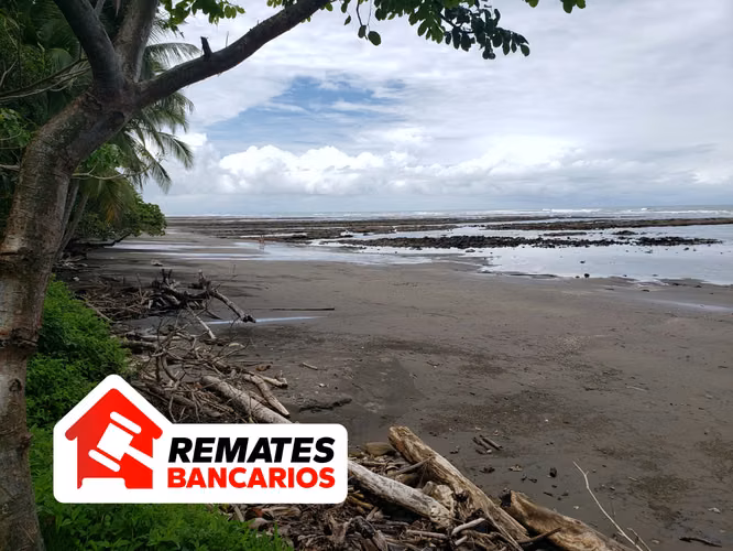 Venta de lote para desarrollo en Esterillos, Parrita, Remate