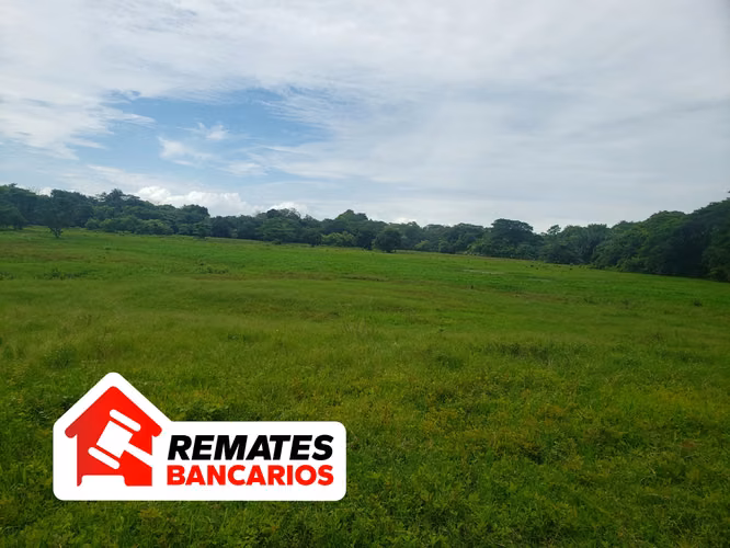 Venta de lote para desarrollo en Esterillos, Parrita, Remate