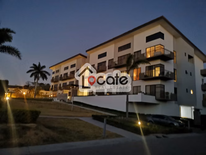 Apartamento en venta, moderno y dentro de un resort! Santa Ana - Imagen 14