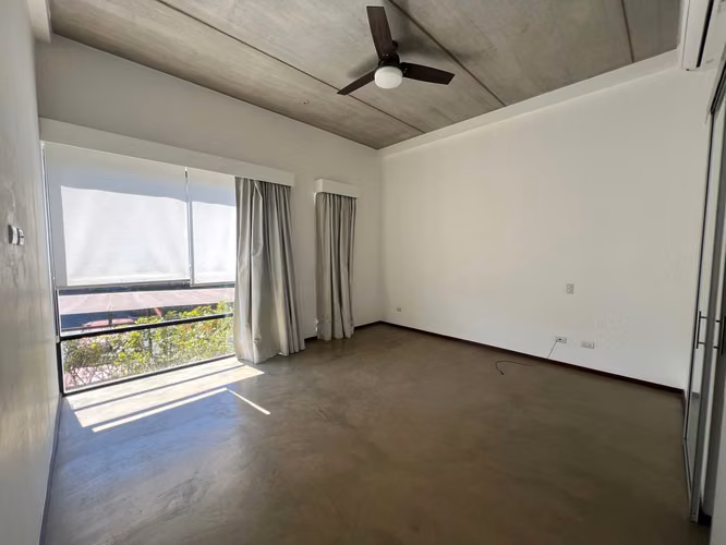 266 / Venta / Santa Ana, Piedades / 2 habitaciones / Balcón / Amenidades /OFERTA