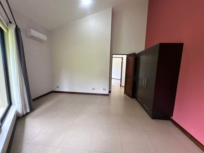 Casa en venta de una sola planta en Santa Ana - Imagen 14