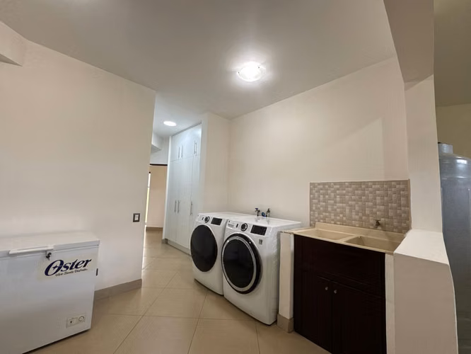 Casa en venta de una sola planta en Santa Ana - Imagen 5