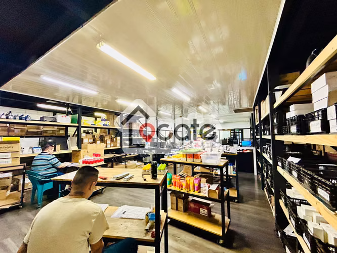 Venta de bodega en Santa Ana Centro