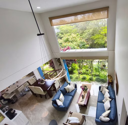 Casa remodelada 2026 con vista al bosque. 4 parqueos. San Jerónimo, Moravia