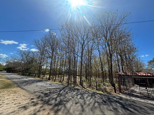 VENTA – TERRENO EN ARADO, SANTA CRUZ, GUANACASTE, A MINUTOS DE HERMOSAS PLAYAS