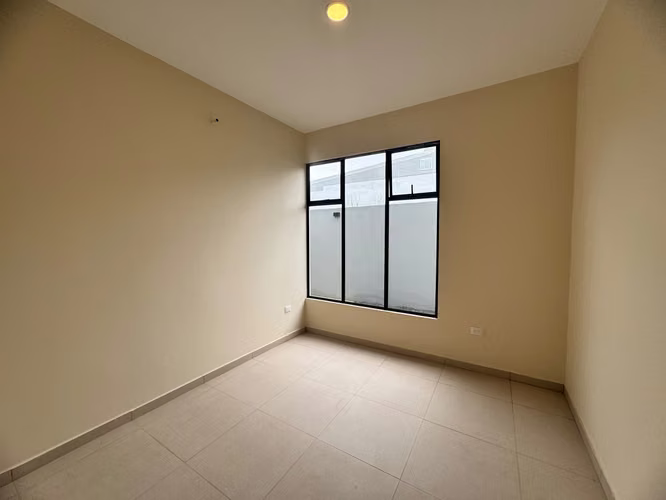 Moderna Casa en venta Grecia - Imagen 2