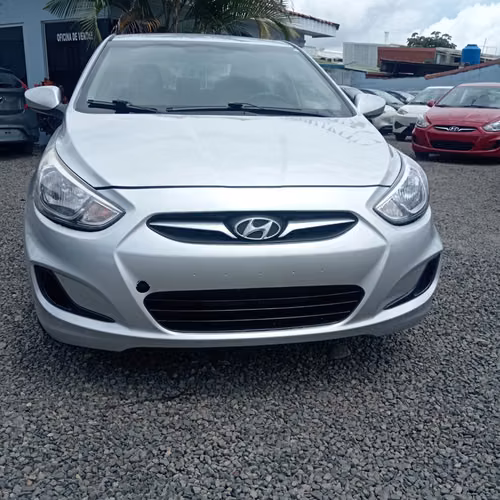 HYUNDAI  ACCENT 2015  FINANCIADO - Imagen 2