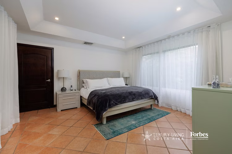 21488 - Casa de lujo para alquiler, 3 hab, piscina, terraza y oficina - Imagen 17