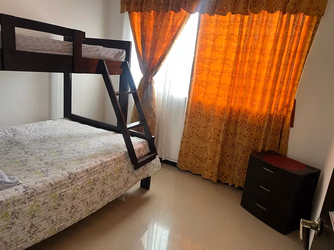 CASA AMOBLADA EN VENTA FRENTE A PLAYA BEJUCO – PARRITA