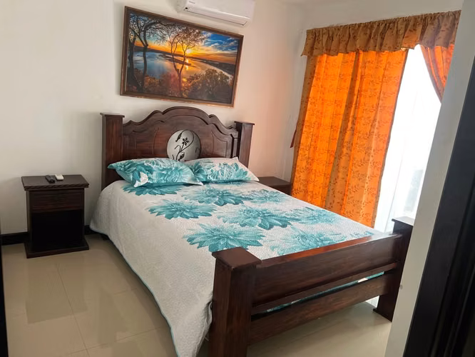 CASA AMOBLADA EN VENTA FRENTE A PLAYA BEJUCO – PARRITA