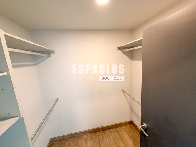 VENTA DE APARTAMENTO TOTALMENTE AMUEBLADO EN LA SABANA