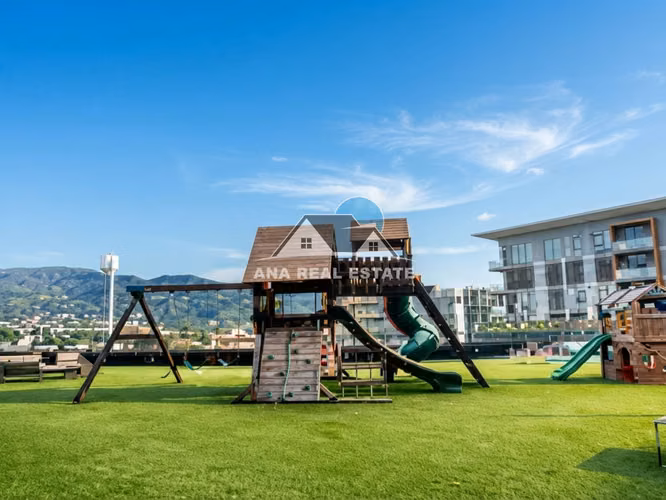 Apartamento remodelado con gran terraza en Escazú Village - Imagen 11