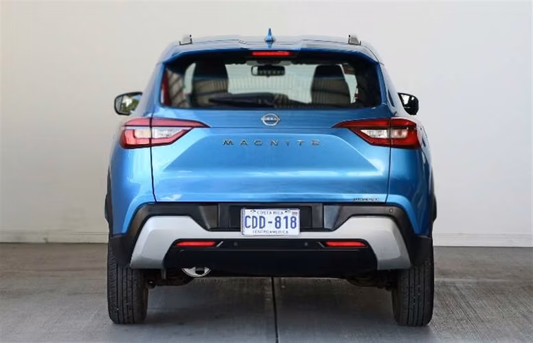 NISSAN MAGNITE 2026 MANUAL GASOLINA AZUL
