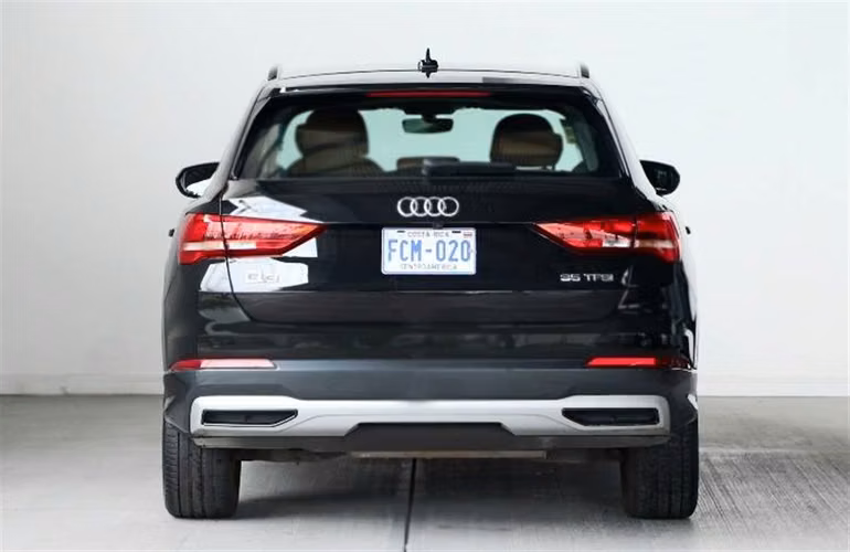 AUDI Q3 2022 AUTOMÁTICA GASOLINA NEGRO