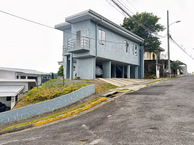 ALQUILO APARTAMENTO EN BRASIL DE SANTA ANA