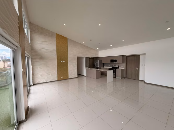 ALQUILER ¡AMPLIO APARTAMENTO LINEA BLANCA 2HAB 2 BAÑOS 3 PARQUEOS