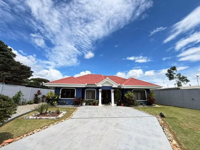 Se Vende Hermosa Casa en Palmares de Pérez Zeledon