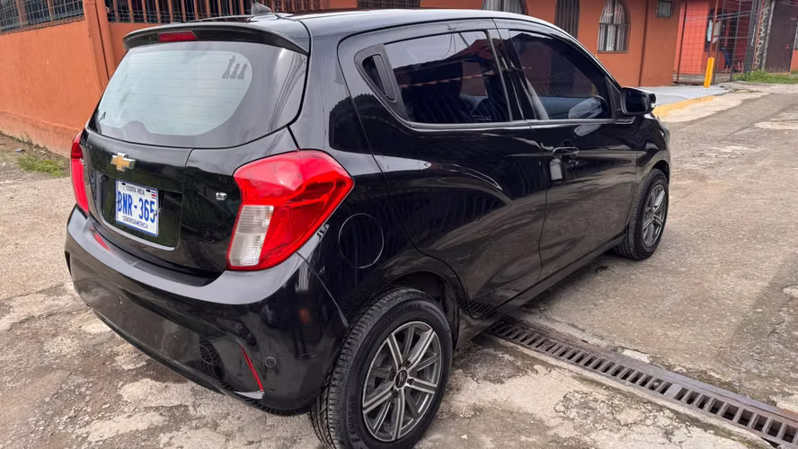 Chevrolet spark - Imagen 2