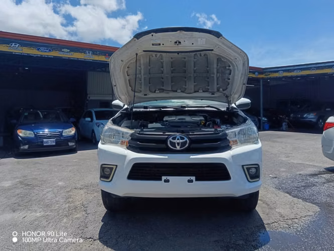 Toyota hilux - Imagen 8